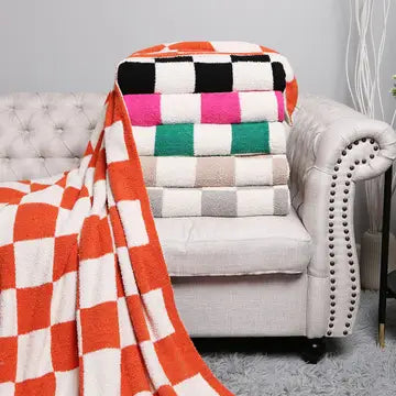 Checkerboard Patterned Throw Blanket